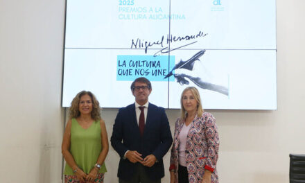 Els Premis a la Cultura Alacantina de la Diputació reconeixen la trajectòria del catedràtic José Carlos Rovira