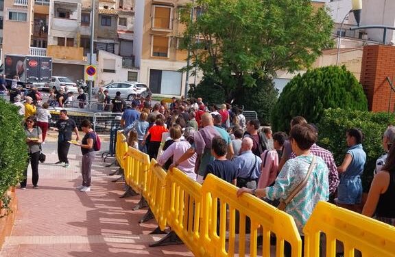 Ibi celebra el 9 d’Octubre amb un programa ple d´actes commemoratius en un ambient festiu i participatiu