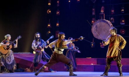 “Farra” llega al Teatro Chapí con música, teatro, humor, danza y circo