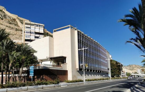 Alicante, Ministerio y Consell se reúnen este viernes para impulsar la reforma de la biblioteca Azorín