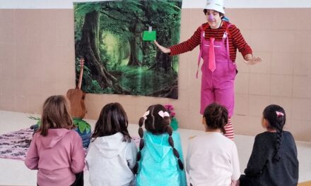 Segueixen les activitats del 25N amb contacontes i concurs de dibuix