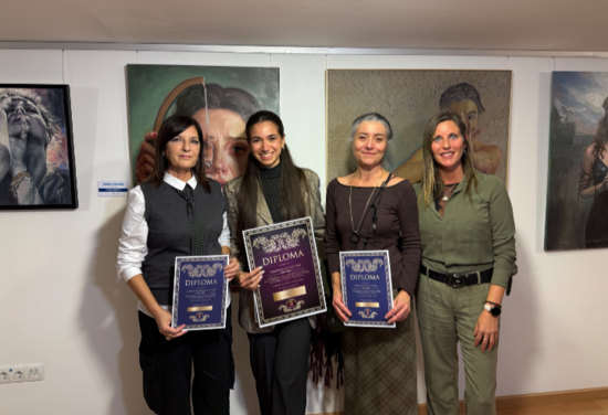 Sara Ney-Gómez gana el XIII Certamen de Pintura contra la Violencia de Género de La Nucía