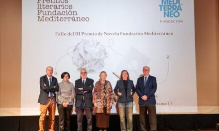El escritor costarricense Roberto Cambronero gana el Premio de Novela Fundación Mediterráneo por su obra “El higo del Edén”