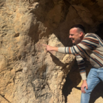 El Ayuntamiento de Elda inicia las obras de conservación y difusión del abrigo con arte rupestre ubicado en el enclave de Camara