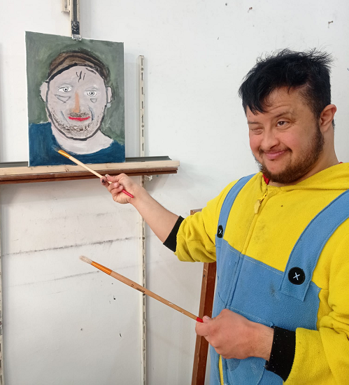 El Museu de Finestrat acoge la exposición “Retratos y cine. La mirada única de un artista sin límites”