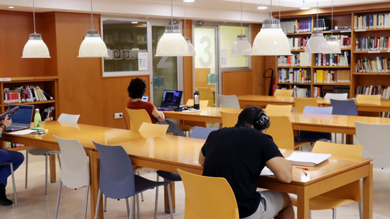 La Biblioteca Central de Benidorm acoge el miércoles 17 la cuarta sesión de la serie ‘Encuentros con autor