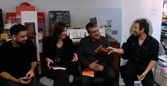 Elx va acollir la primera presentació el llibre “NO TE OLVIDES DE AQUELLO QUE CRECE BAJO TUS PIES”