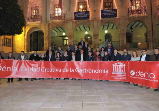 Dénia celebra el décimo aniversario de su nombramiento como Ciudad Creativa de la Gastronomía con una gran fiesta