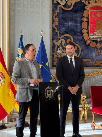 Pérez Llorca subraya el compromiso del Consell con Alicante y con proyectos como la Estación Central y la Vía Parque