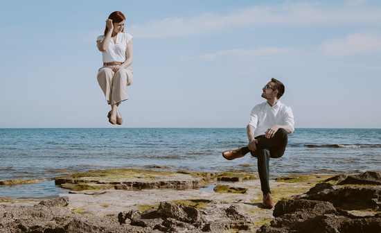 Adrián Carratalá i KaterinaMuzychuk llancen La Ruta de la Il·lusió, una gira que portarà el seu espectacle Els Inventors de Màgia a municipis d’Alacant i voltants