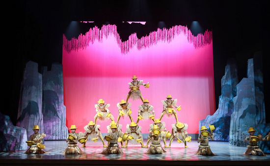 El “Gran Circo Acrobático de China” vuelve al Teatro Chapí de Villena