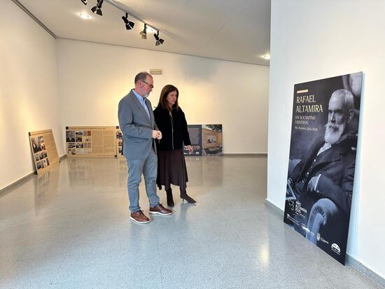 El Campello inaugura el viernes la más completa exposición sobre la trayectoria de Rafael Altamira, un acto que incluye sorpresa con utilización de la IA