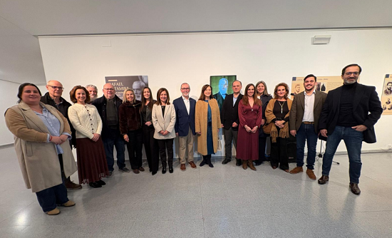 La más completa exposición sobre la vida, el pensamiento y el trabajo de Rafael Altamira ya puede visitarse en la casa de Cultura de El Campello