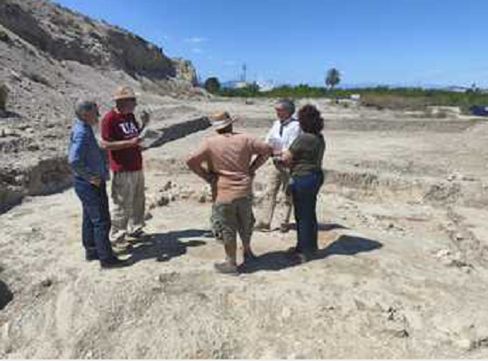 L’Ajuntament d’Oriola i la Universitat d’Alacant renoven el seu conveni per a impulsar la quarta fase del projecte arqueològic dels Saladars