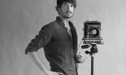 «La firmeza de un instante” captura el ocio nocturno de los jóvenes en Las Cigarreras