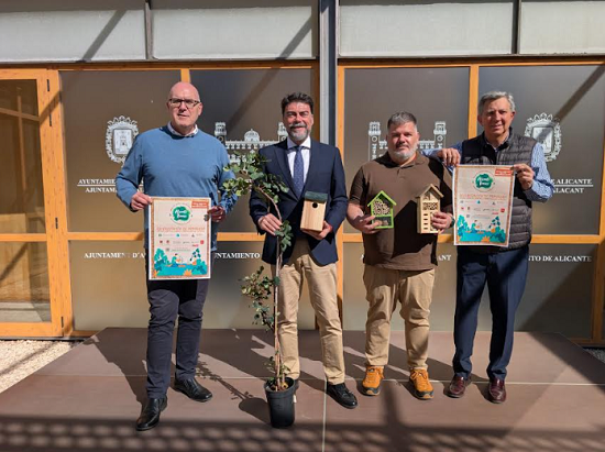 Alicante refuerza su bosque mediterráneo con la ‘Reforestación de Primavera’ en el Monte Orgegia