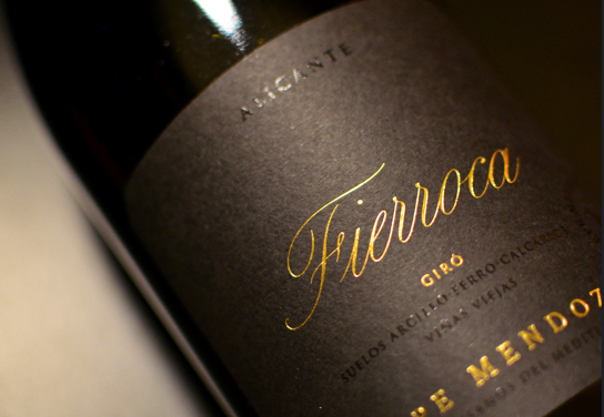 Pepe Mendoza vuelve a encabezar las nuevas puntuaciones de Robert Parker en la DOP Alicante