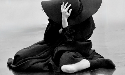 El Teatre Arniches presenta el espectáculo ‘Emigradas’ de Cienfuegos Danza