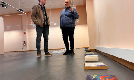 Nova exposició de pintura “20 x 20” amb obres de 100 artistes nacionals i internacionals en el Centre Cultural de Petrer