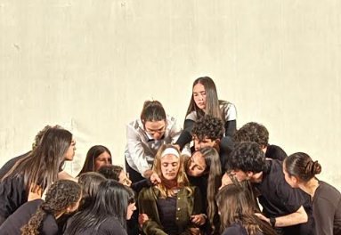 Los jóvenes valencianos se suben al escenario en la 13ª Trobada de Teatre Jove