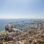 Alicante impulsa nuevos usos culturales, de ocio y vinculados a la innovación en el entorno portuario