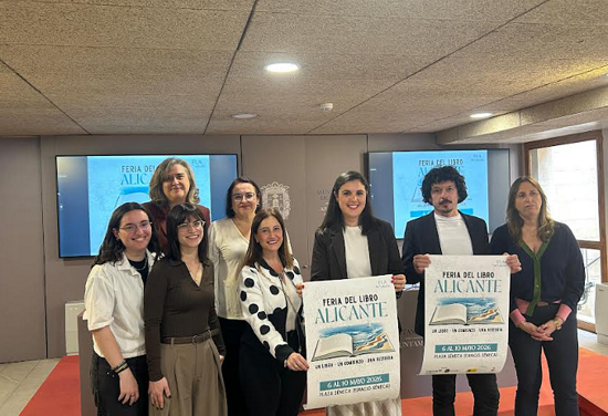 Lorenzo Silva, Manuel Vilas, Luz Gabás y Marta Robles participan en la 56 Feria del Libro de Alicante