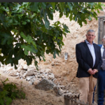 El Presidente del Consell Valencià de Cultura visita la Casa de Miguel Hernández y la Biblioteca Pública ‘Fernando de Loazes’