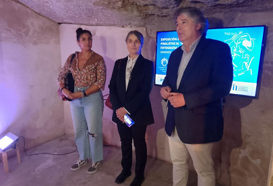 «Senderos del Arte» sensibiliza sobre la importancia del agua y las infraestructuras hidráulicas históricas en la cuenca del Monnegre