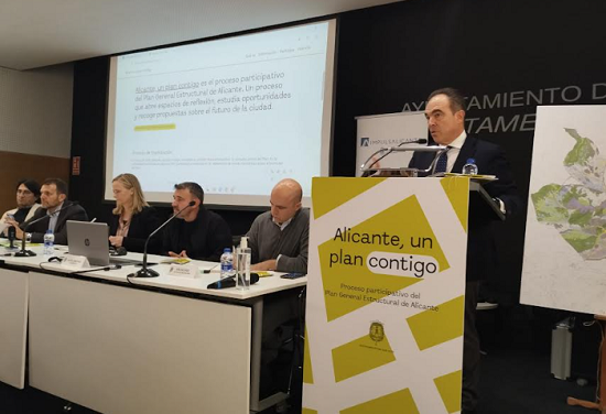 Responsables autonómicos, expertos y representantes del tejido económico y social de Alicante refrendan el Plan General Estructural (PGE)