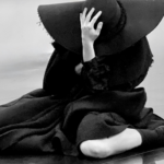 El Teatre Arniches presenta el espectáculo ‘Emigradas’, de la compañía valenciana Cienfuegos Danza