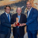 La obra L’aviador de la República de Josep Palomero gana el Premi Enric Valor de Novel·la en valencià de la Diputación