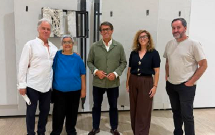 Roberto Urbano guanya el primer premi dels EAC 2026 de l’Institut Juan Gil-Albert amb l’obra Serà o no serà