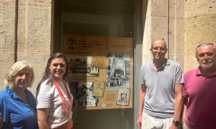 L’Arxiu Municipal repassa la petjada del Quixot en la història de les Fogueres