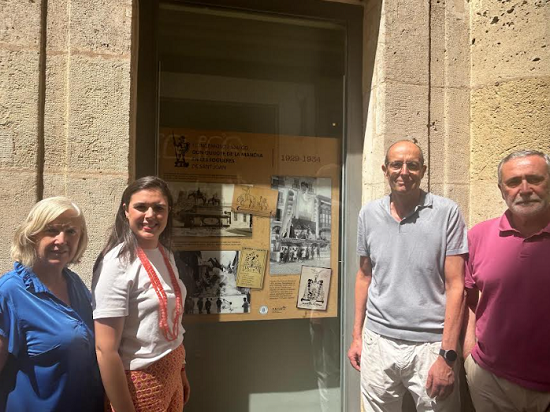 El Archivo Municipal repasa la huella de don Quijote en la historia de las Hogueras