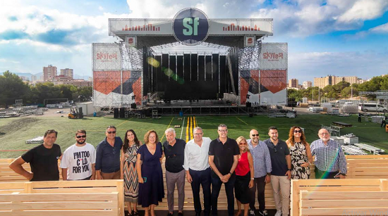 SkyFest Benidorm ultima el montaje del recinto que albergará durante todo el verano más de una veintena de eventos