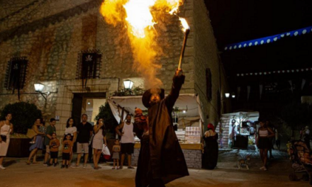 Nits de Focs, teatre, humor, exposicions i activitats per als més xicotets prenen el Castell de Santa Bàrbara aquest estiu
