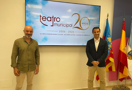 El Teatro Municipal de Torrevieja celebra su 20º aniversario como gran corazón cultural de la ciudad