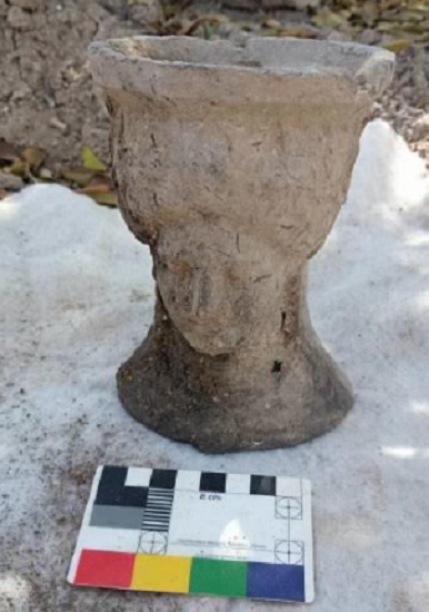 Descubren una necrópolis ibérica con numerosas armas y un pebetero de la diosa Tanit, que podría pertenecer a una élite guerrera