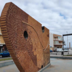 El Campello licita las obras de rehabilitación del conjunto escultórico y fuente del “Monumento al Pescador”, de Arcadi Blasco, por un montante de 400.000 euros