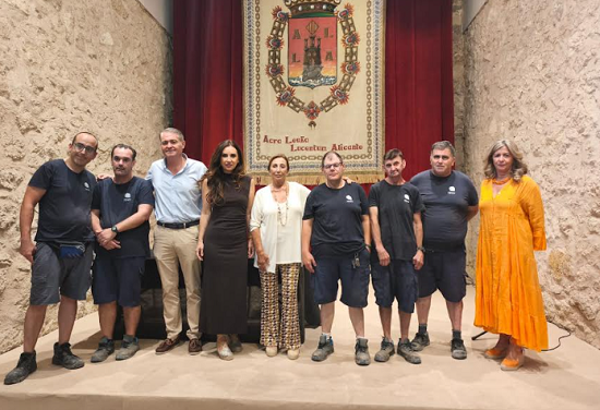 Turismo de Alicante y APSA renuevan y amplían el convenio para contratar a seis trabajadores en el Castillo de Santa Bárbara