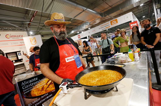Alicante Gastronómica abre la inscripción para el VII Concurso al Mejor Arroz del Mediterráneo para aficionados