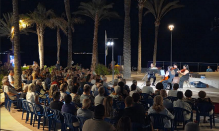 En el Paseo de las Estrellas finaliza el X Festival ‘Concerts a la Llum de la Lluna’ de l’Alfàs