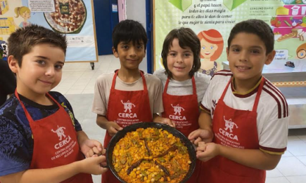 El campus de verano del Cerca de Alicante enseña a cocinar y comer de forma saludable a más de 600 menores en su 20 aniversario