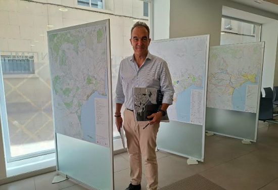 Alicante expone la documentación y los planos del Plan General Estructural en Urbanismo para facilitar su consulta