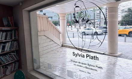 Benidorm programa una ruta para recorrer los lugares de la ciudad que inspiraron a Sylvia Plath