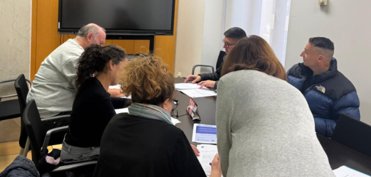 Impulsalicante capacita como auxiliares de servicio a personas con trastorno de salud mental con el programa Etrame