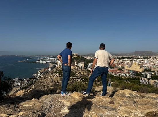 Alicante impulsa las tareas de renaturalización del ‘pulmón verde’ de la Serra Grossa