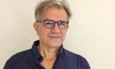 Pedro Montalbán-Kroebel guanya la III edició del Premi Internacional d’Escriptura Aforística Gil-Albert